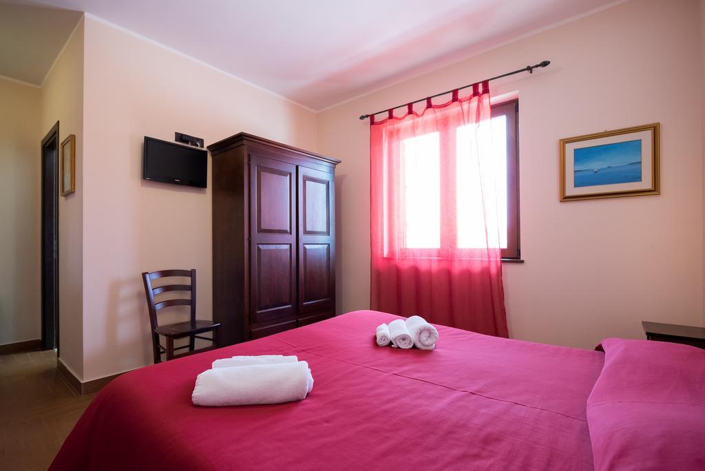 Penzion Valle Himara Piana Degli Albanesi Exteriér fotografie