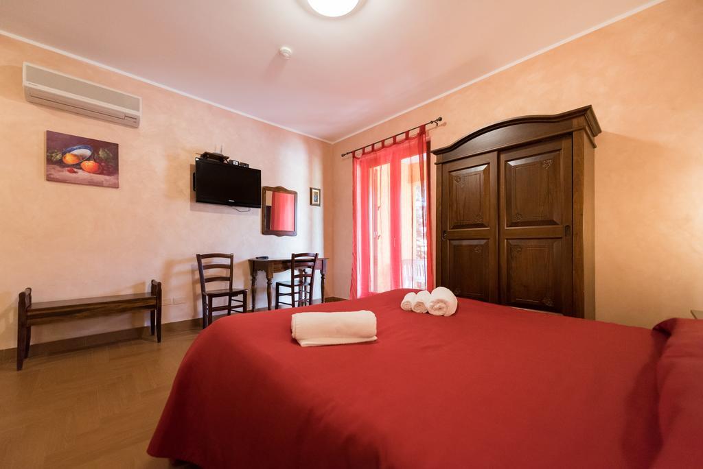 Penzion Valle Himara Piana Degli Albanesi Exteriér fotografie
